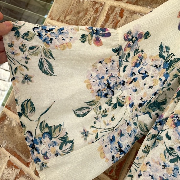 Torrid Floral Print Women's Top - Picture 4 of 7